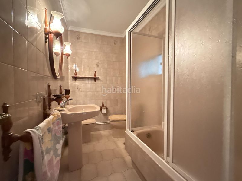 Foto f0b584c1-ee3d-46fa-b9f4-b3ce5c0b80d9. Casa amb aparcament a Teis Vigo