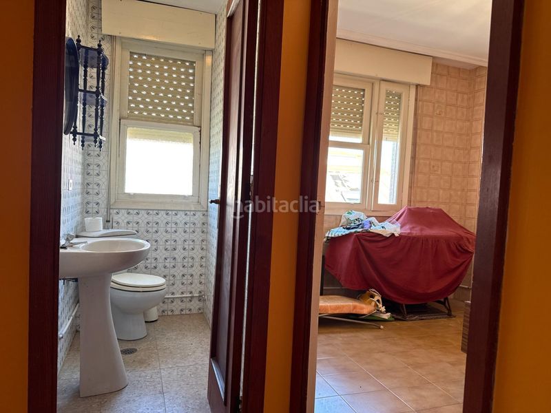 Foto f5538794-0562-44bc-9040-23cc21184359. Casa amb aparcament a Teis Vigo