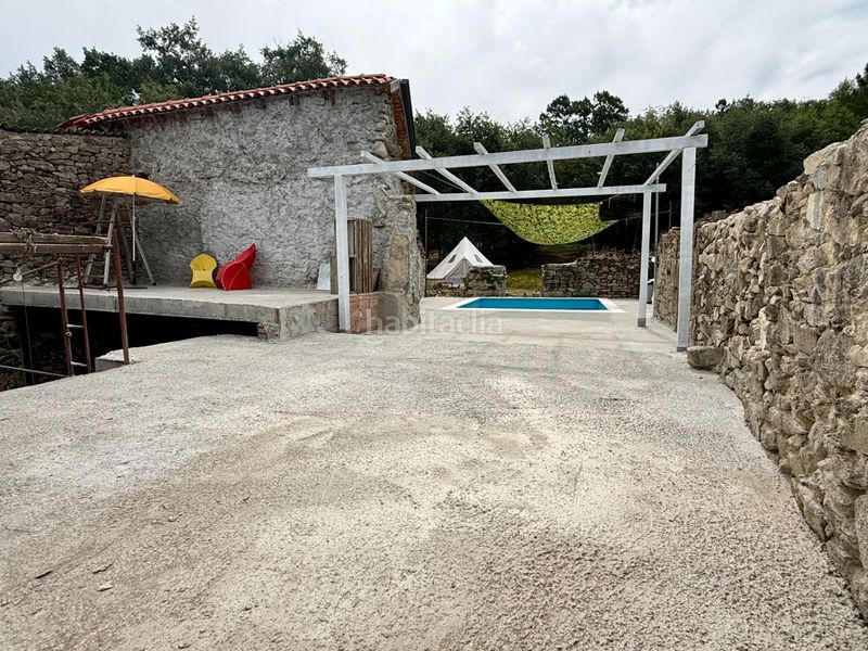 Foto ba58c7ee-8ee8-407c-aa4c-f9d1b6447bcc. Casa con parcheggio piscina in Sober