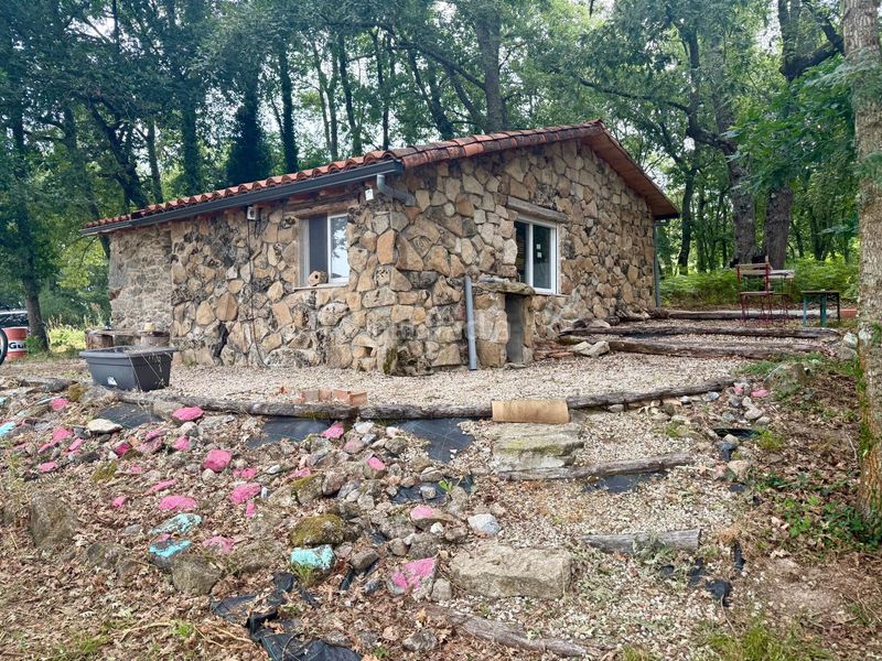 Foto cbbdd965-b421-45ed-8041-480f7301308c. Casa con parcheggio piscina in Sober