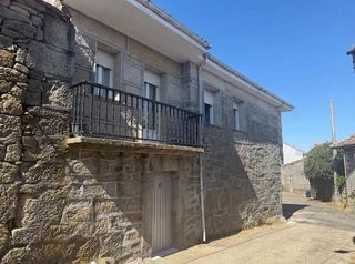 Casa in Calvos de Randín. Se vende casa en golpellas, calvos de randin.