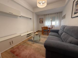 Rent Flat in Centro. Piso en alquiler av de la habana, ourense.