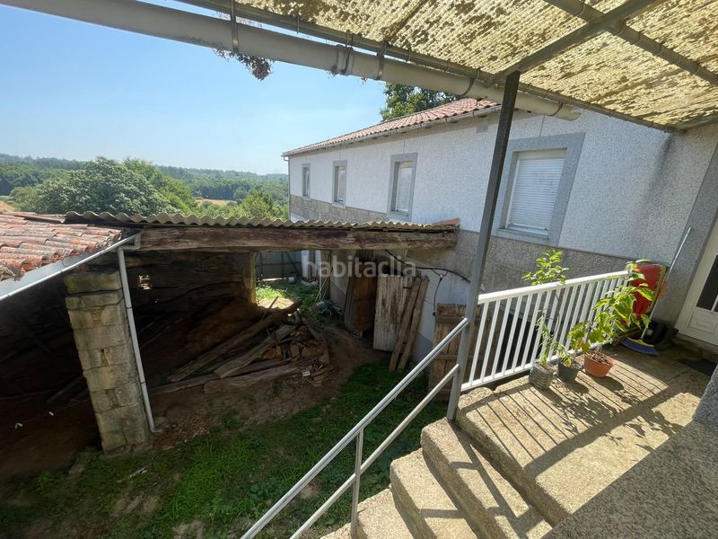Foto 2b724e89-c0e5-4849-8b60-fe99d99706a2. Casa amb aparcament a Pantón