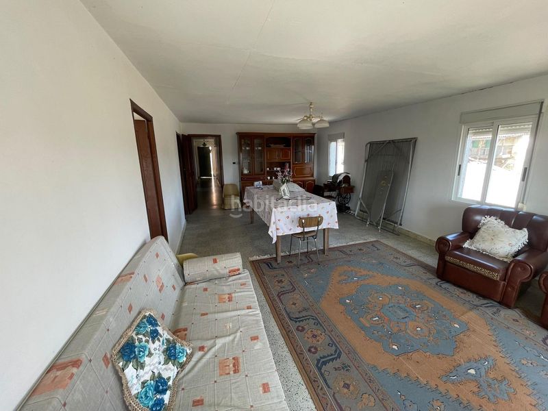 Foto c3386cdd-ae90-4d7e-a3e8-6d69be098044. Casa amb aparcament a Pantón