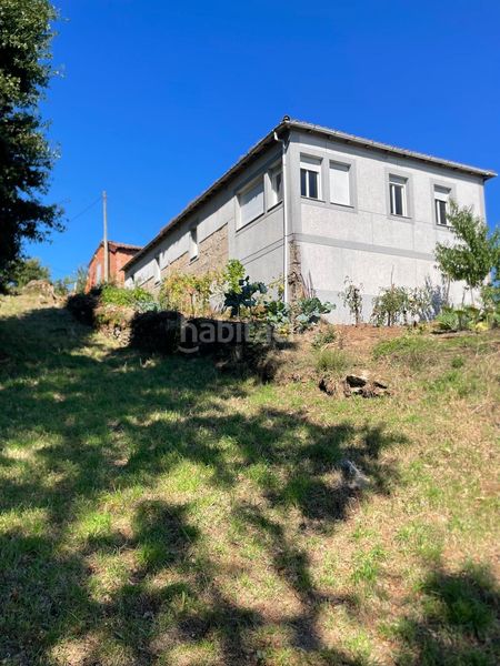 Foto c789f7b8-943f-428a-95a1-ffe05b08c9df. Casa amb aparcament a Pantón