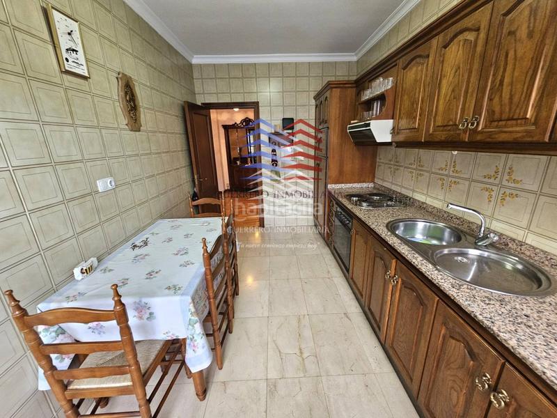 Foto 1b329556-1f45-4dbc-8e0a-38892526de29. Piso venta de piso capital en Centro Ourense