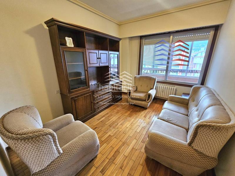 Foto 64a8046e-65f8-4d80-93f8-ee01444e626f. Piso venta de piso capital en Centro Ourense