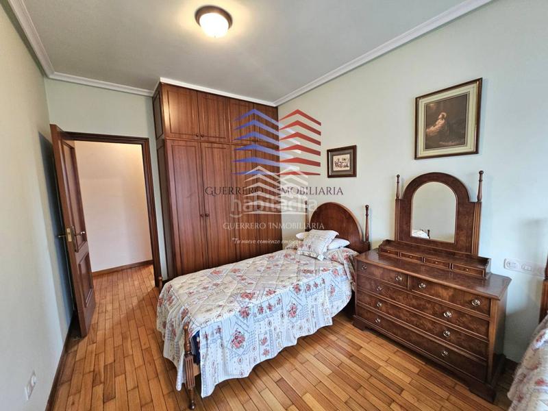 Foto 86ea4661-7fd3-4bbc-90b8-8e623e68c715. Piso venta de piso capital en Centro Ourense