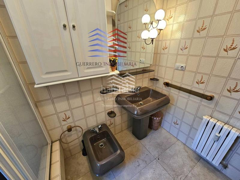 Foto a010fe4b-72ca-4781-93c2-d974d72bc170. Piso venta de piso capital en Centro Ourense