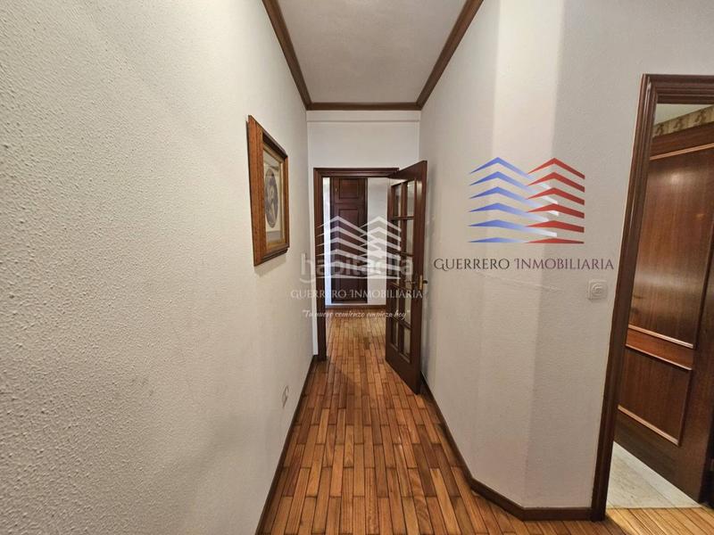 Foto c0408448-dd69-41aa-9ae3-4d8ccc67d72f. Piso venta de piso capital en Centro Ourense