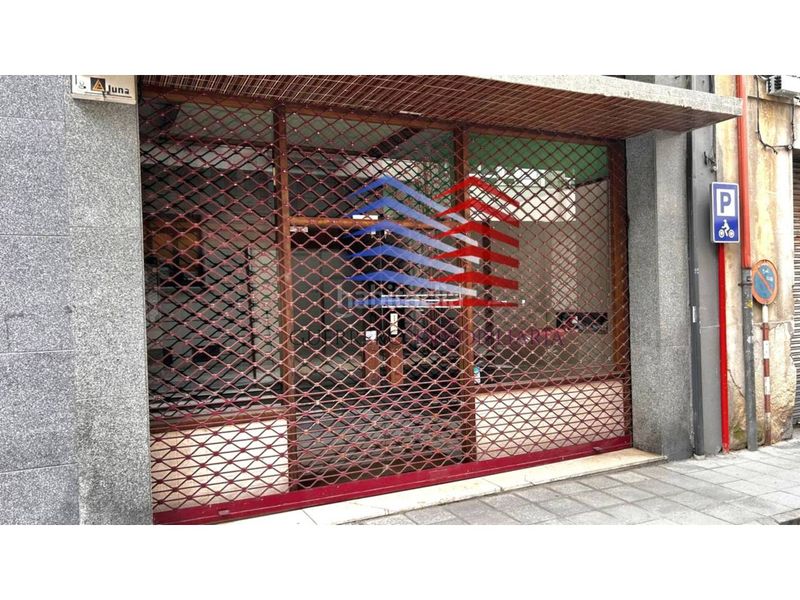 Foto 970cbe9f-72d0-4f0d-a755-6da5b66742f6. Locale commerciale in A Ponte Ourense