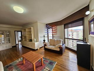 Rent Flat  Rampla de sas. Alquiler de piso para estudiantes en praza do couto  950mes comu