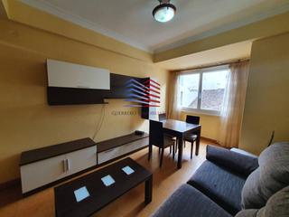 Rent Flat  La habana. Alquiler de piso en av. la habana  zona centro  800 mes comunida
