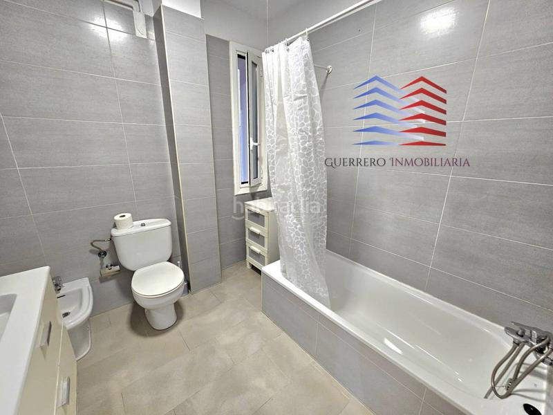 Foto 6c8000c9-1565-4814-b6d1-e3410c103a98. Rent flat with heating in Centro Ourense