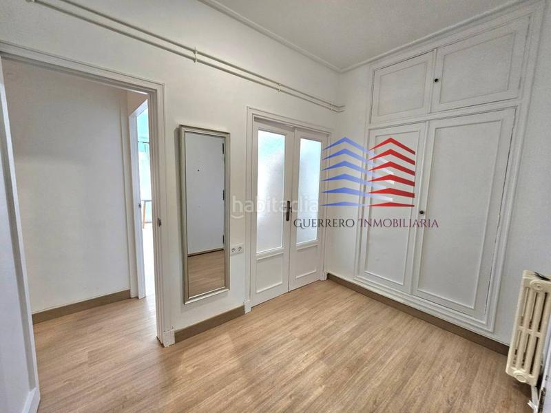Foto c24c7cf9-a082-4de8-a2cf-9d1855cddf92. Rent flat with heating in Centro Ourense