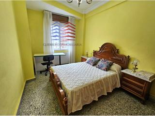 Lloguer Pis  Emilia pardo bazan. Alquiler de piso para estudiantes en calle emilia pardo bazán  z