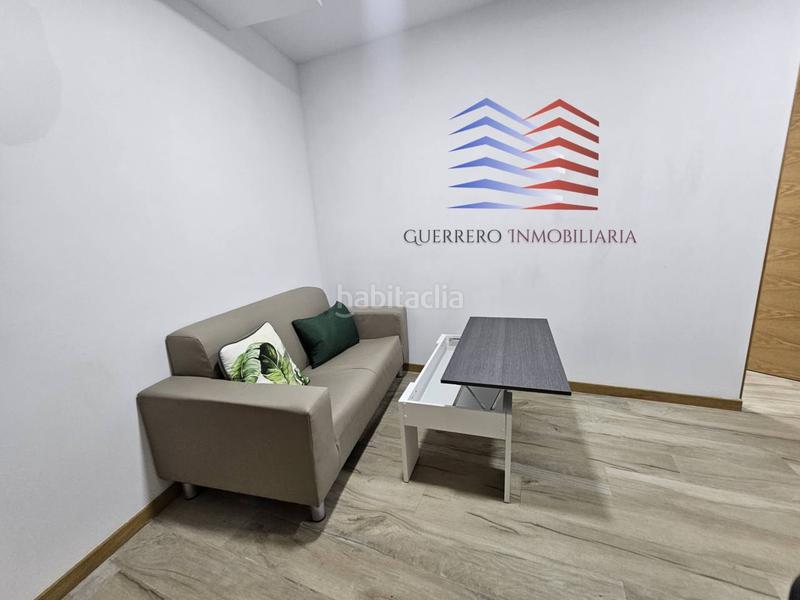 Foto 6896d1c3-3e19-48c9-bb52-08ae3f05d8b5. Alquiler apartamento alquiler de apartamento en pleno Centro c del paseo 650 con todos los servicios incluidos en Ourense