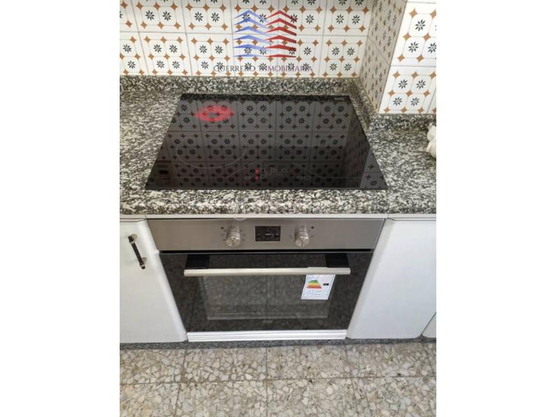 Foto 0883fcd7-c5ba-45de-a378-852f2f4c46a0. Location appartement avec chauffage dans A Carballeira Ourense