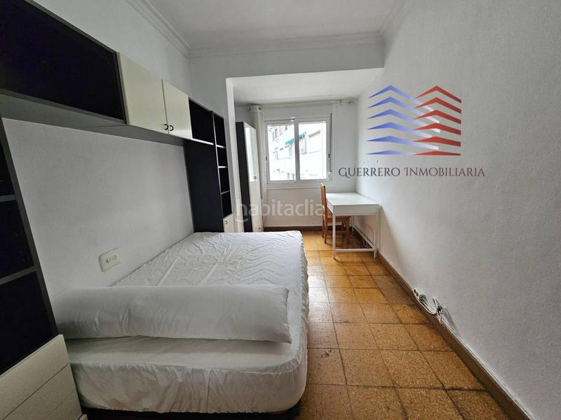 Foto 8d42bf89-4eb4-4a88-b31a-ac3983ccb8f7. Alquiler piso alquiler de piso exterior para estudiantes en zona Centro avenida de la habana 900 comunidad incluida en Ourense