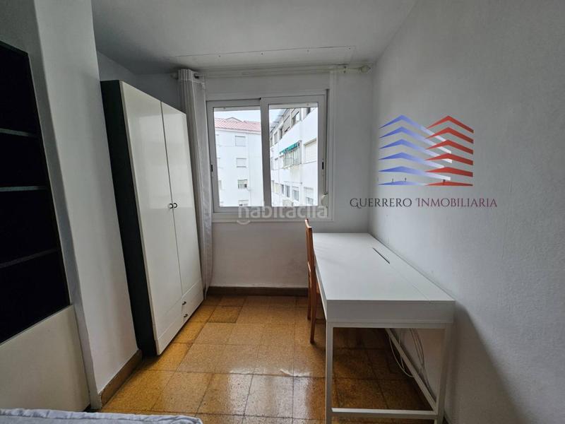 Foto 98daf59a-e09e-4ead-b298-e27bdcf806ab. Alquiler piso alquiler de piso exterior para estudiantes en zona Centro avenida de la habana 900 comunidad incluida en Ourense