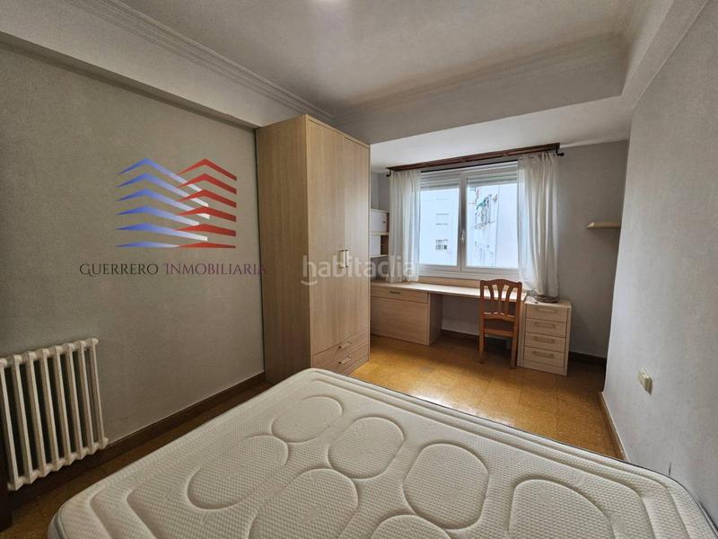 Foto a0ac2b74-5499-45d1-9ffd-12b5eca66b5e. Alquiler piso alquiler de piso exterior para estudiantes en zona Centro avenida de la habana 900 comunidad incluida en Ourense
