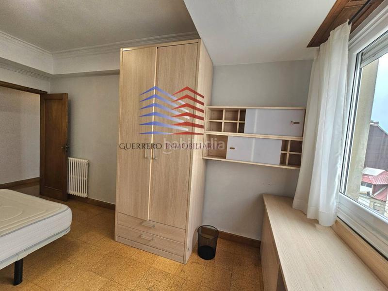 Foto c29e7749-ac3f-4adb-8272-e2725c96e1e6. Alquiler piso alquiler de piso exterior para estudiantes en zona Centro avenida de la habana 900 comunidad incluida en Ourense
