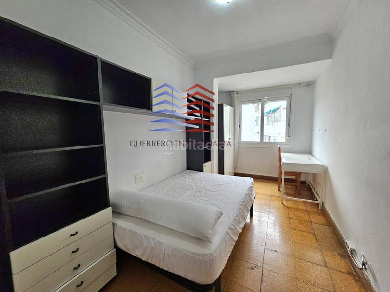 Foto df5a5c8d-1e30-4540-aecf-13a863c9fc35. Alquiler piso alquiler de piso exterior para estudiantes en zona Centro avenida de la habana 900 comunidad incluida en Ourense