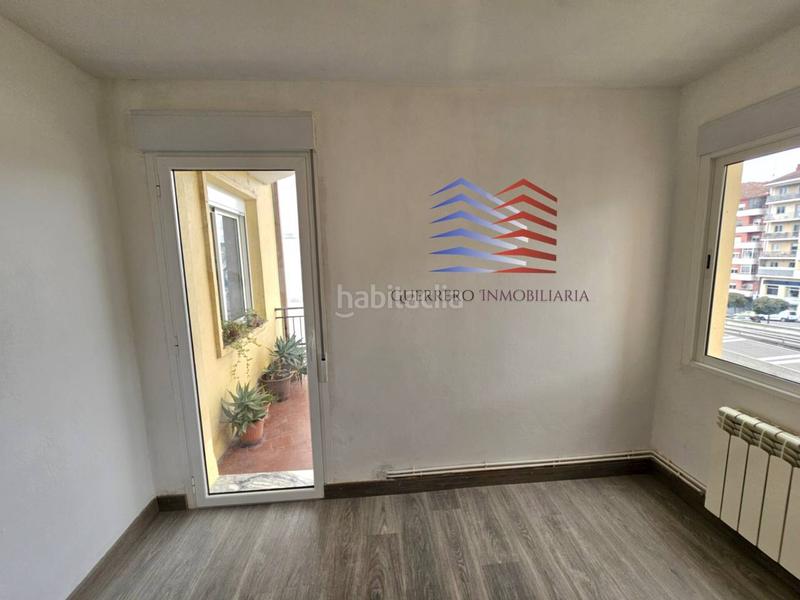 Foto 39e241e5-2bb1-418c-b5e3-039eed63b7c1. Alquiler piso alquiler de hermoso piso exterior, sin amueblar en la zona del couto. 550 comunidad incluida. en Ourense