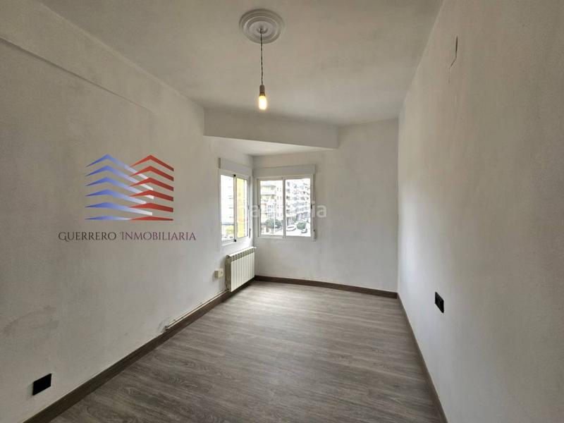 Foto 7cb096c3-f0cf-4f8d-9d11-c6a447b8a888. Alquiler piso alquiler de hermoso piso exterior, sin amueblar en la zona del couto. 550 comunidad incluida. en Ourense