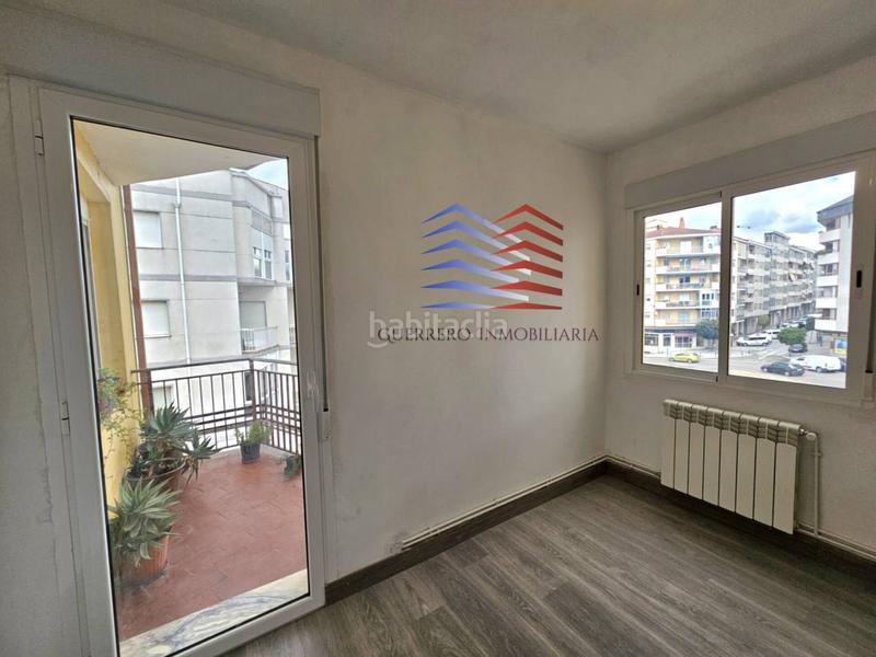 Foto b4c7eb5a-8359-4067-92b7-c2b8567005a2. Alquiler piso alquiler de hermoso piso exterior, sin amueblar en la zona del couto. 550 comunidad incluida. en Ourense