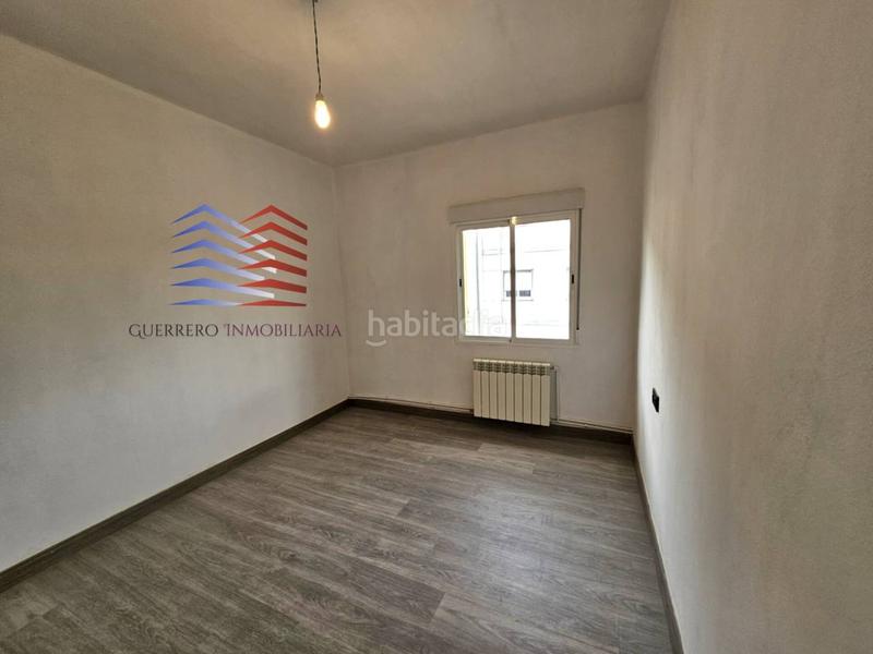 Foto e9da4f8c-1e6c-4c7e-a62d-19704bdcf892. Alquiler piso alquiler de hermoso piso exterior, sin amueblar en la zona del couto. 550 comunidad incluida. en Ourense