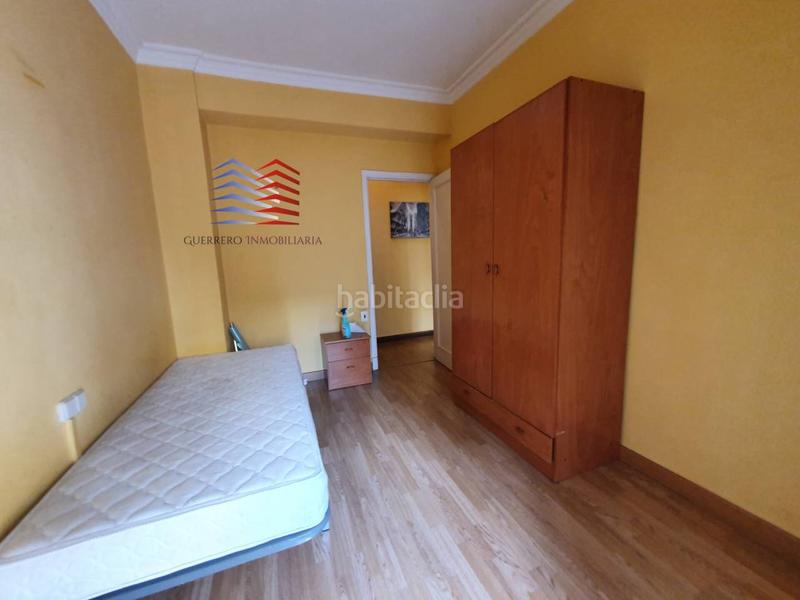 Foto 59cbc875-586f-4a31-b58d-fbe5ff4535a0. Alquiler piso alquiler de gran piso para estudiantes en av. la habana zona Centro 750 mes comunidad incluida en Ourense