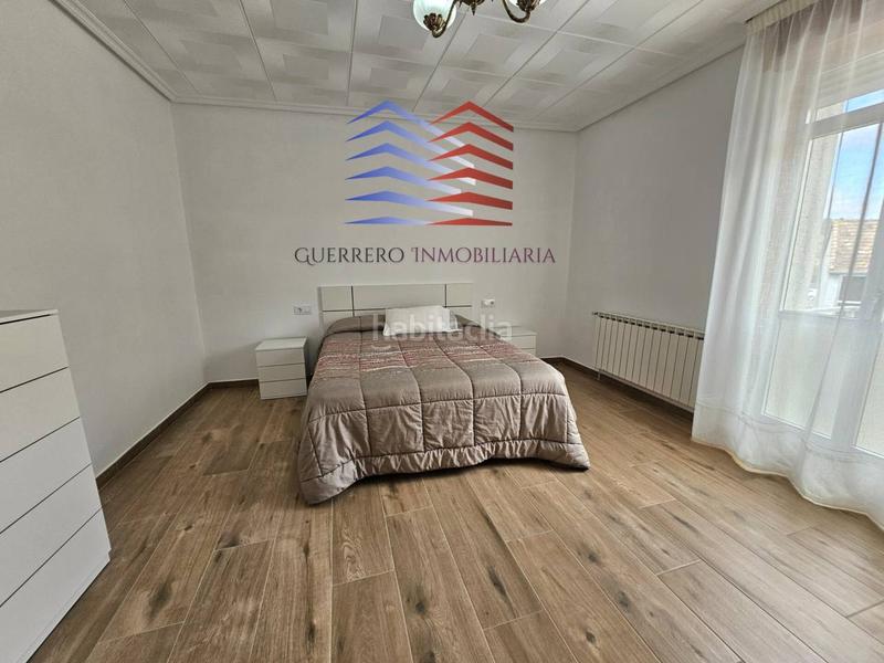 Foto 3b7c879b-a417-4dcf-9fc3-d23fd35a6dd2. Alquiler casa alquiler de casa con amplia terraza , reboredo. 700 en San Cibrao das Viñas