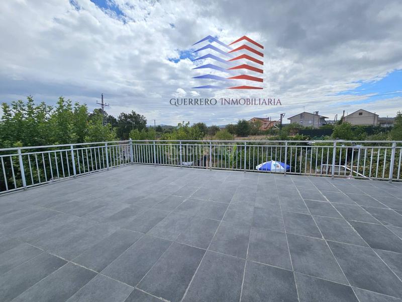 Foto 3f9e2f88-022a-48f2-a6c5-d3f2d781a738. Alquiler casa alquiler de casa con amplia terraza , reboredo. 700 en San Cibrao das Viñas