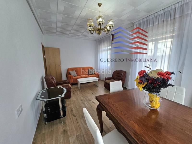 Foto 51ca2418-d7ce-4835-b8df-990fc2e4993a. Alquiler casa alquiler de casa con amplia terraza , reboredo. 700 en San Cibrao das Viñas