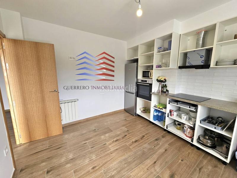 Foto 73e7b5e3-7f50-400e-9cec-b107e23f785b. Alquiler casa alquiler de casa con amplia terraza , reboredo. 700 en San Cibrao das Viñas
