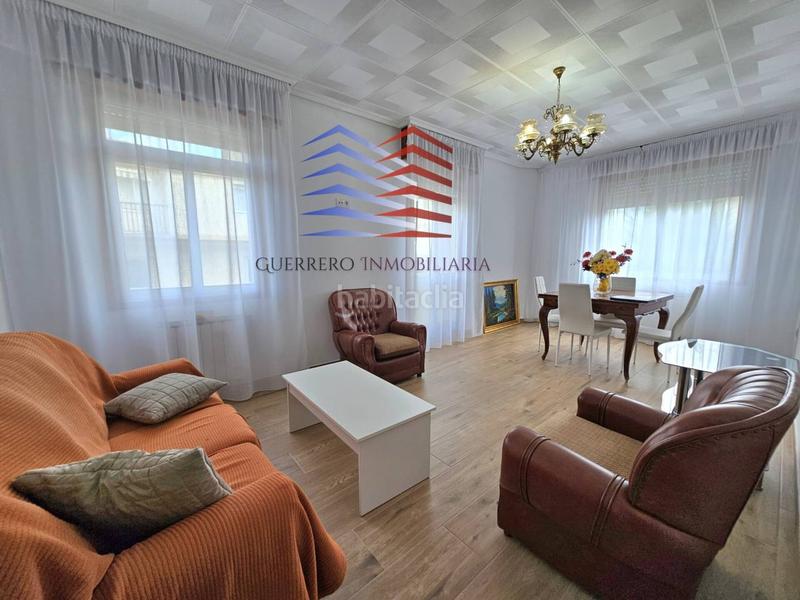 Foto b5190dcb-f316-498a-bdd3-bf91638fd87a. Alquiler casa alquiler de casa con amplia terraza , reboredo. 700 en San Cibrao das Viñas