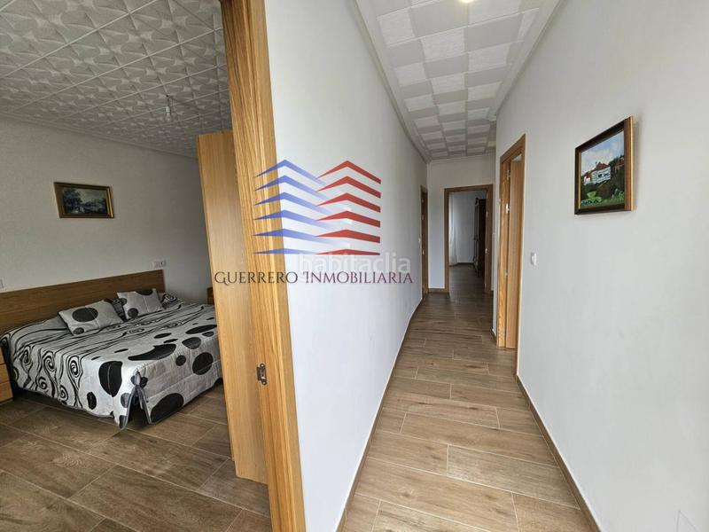 Foto d44ad9b2-35a3-48ad-9291-4fb478a58c57. Alquiler casa alquiler de casa con amplia terraza , reboredo. 700 en San Cibrao das Viñas