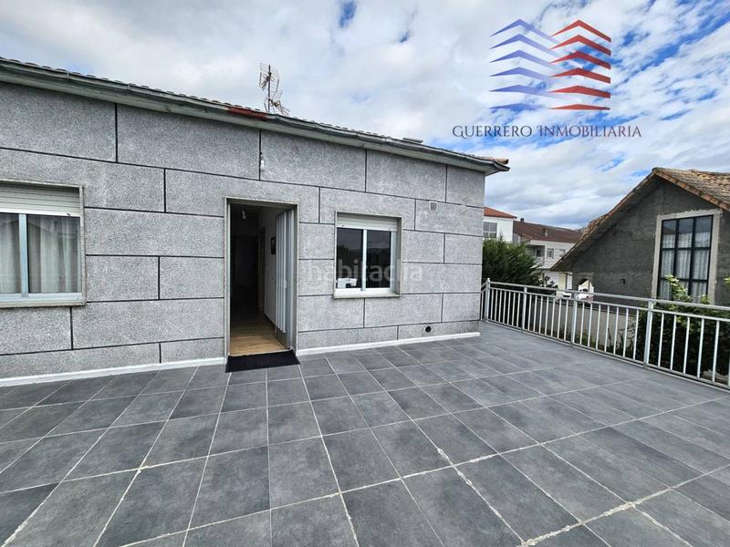 Foto dc4d381e-e2e1-44a6-8ff4-7a5951bd5591. Alquiler casa alquiler de casa con amplia terraza , reboredo. 700 en San Cibrao das Viñas