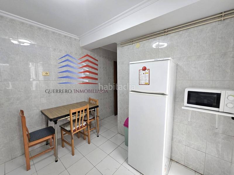 Foto d00a56c0-6e89-4696-84e6-26145682582a. Lloguer pis amb calefacció a Centro Ourense
