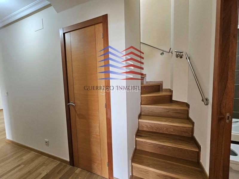 Foto 07bb01f3-c71c-4eb6-a0c0-998727c5b286. Affitto duplex con riscaldamento in Ventiun Ourense