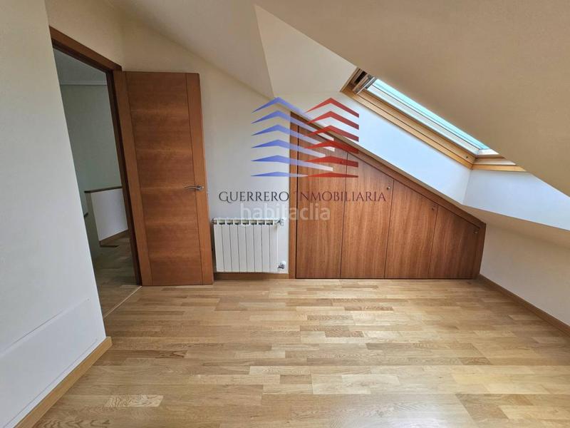 Foto 14ace1c9-cd19-47f0-92e7-e2c774ccfb45. Affitto duplex con riscaldamento in Ventiun Ourense