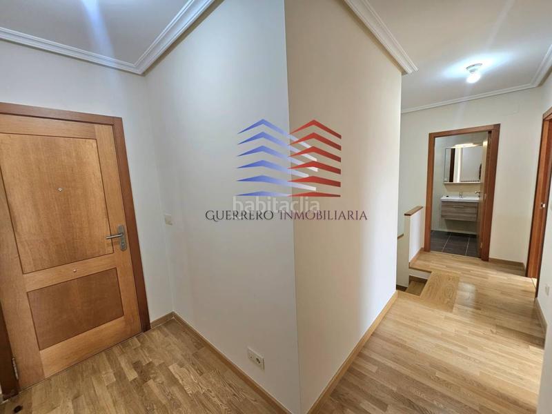 Foto b44f2941-5384-47bb-b802-7de393c3be87. Lloguer dúplex amb calefacció a Ventiun Ourense