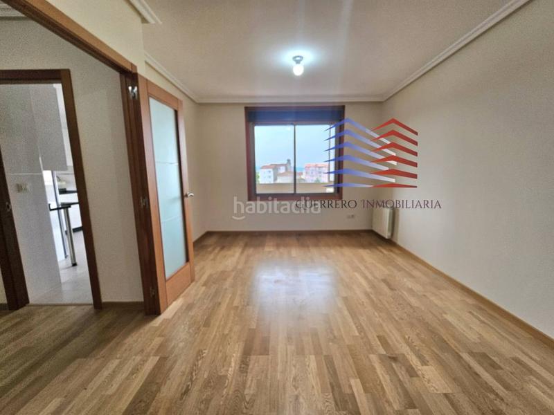 Foto 994cc63a-b992-4245-af52-b7bc376bc457. Location duplex avec chauffage dans Ventiun Ourense