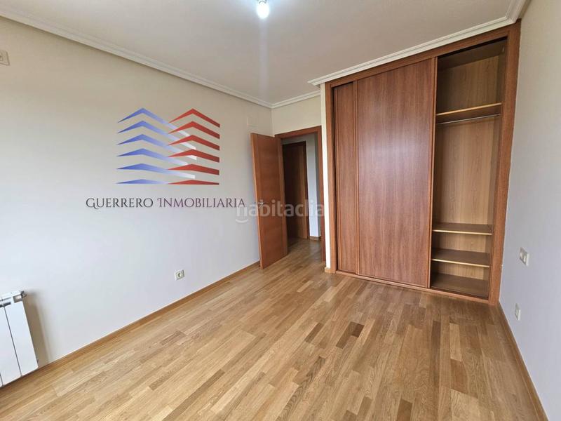 Foto 353570bf-5878-4443-9c75-487cbbebe607. Miete zweistöckige wohnung mit heizung in Ventiun Ourense