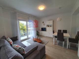 Location Appartement  Castro canseco. Alquiler de piso exterior y luminoso en c castro canseco, zona o
