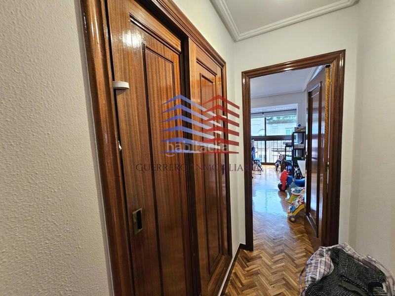 Foto 51060810-ef14-41f5-8b1b-116a141c20c9. Appartement avec chauffage parking dans Casco Viejo Ourense