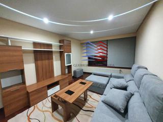 Affitto Piccolo appartamento  Ramón cabanillas. Alquiler de apartamento exterior y luminoso en pleno centro de l