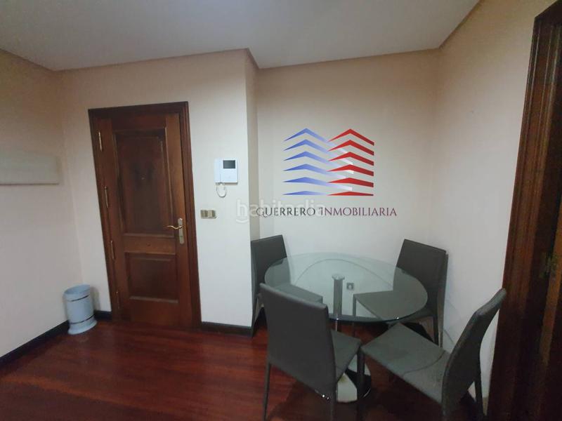 Foto 3bc49696-9e5f-4f3a-8f6b-0d3174566b2e. Location appartement avec chauffage dans Centro Ourense