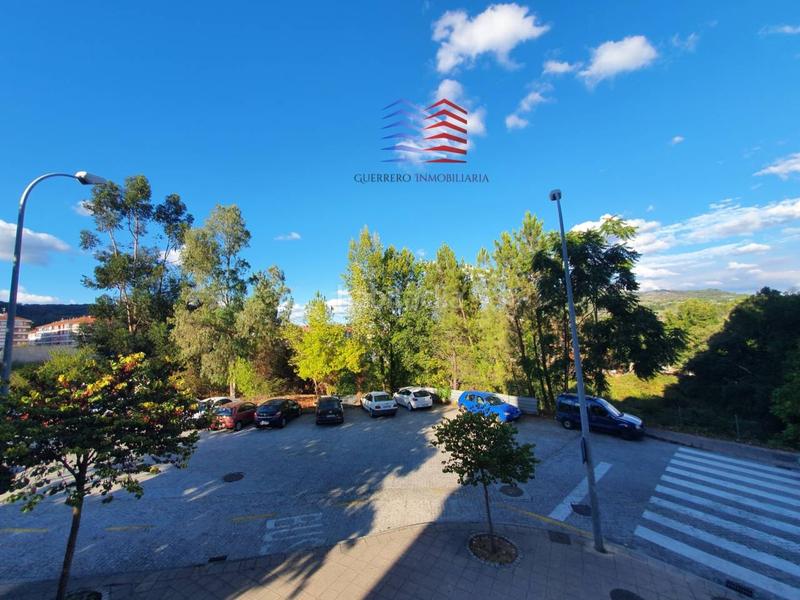 Foto 8d8a06d8-a46d-42de-9eaa-547dc884d1dc. Lloguer pis amb calefacció aparcament a Ventiun Ourense